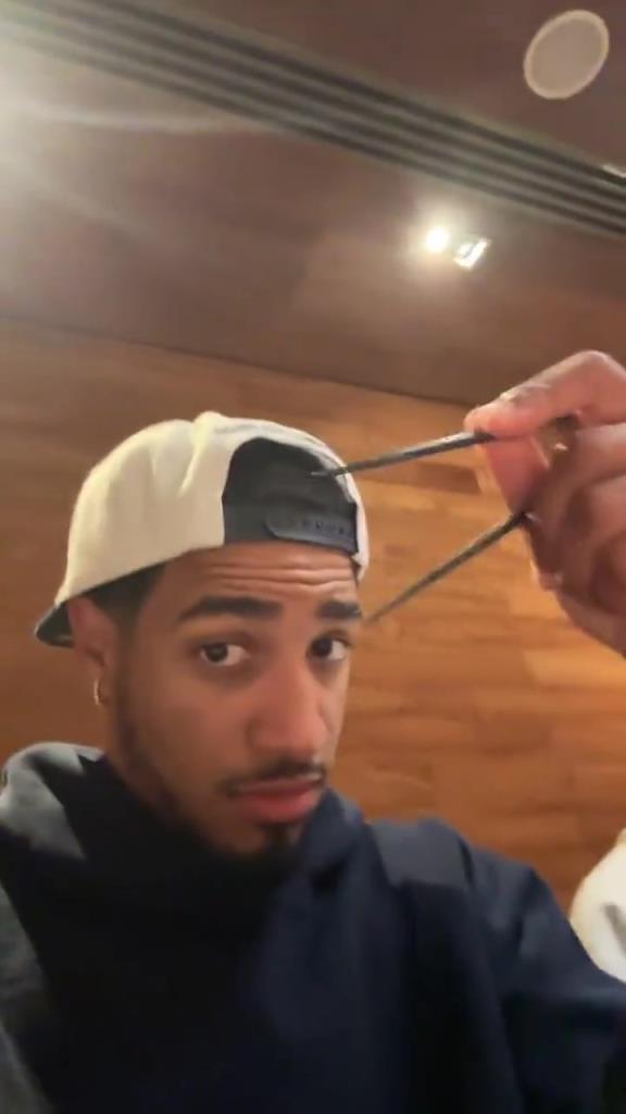 歸化歸化哈利伯頓這筷子拿的還挺標(biāo)準(zhǔn)啊??！